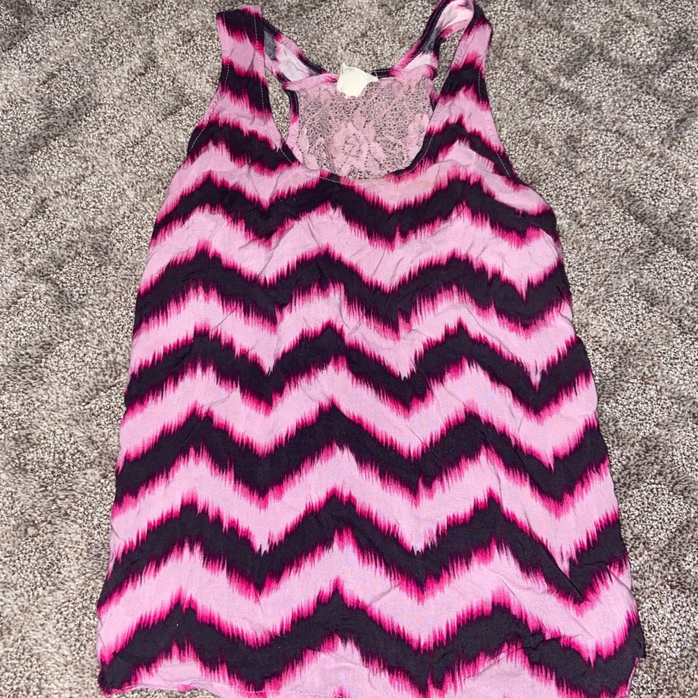 Pink and black zigzag tank